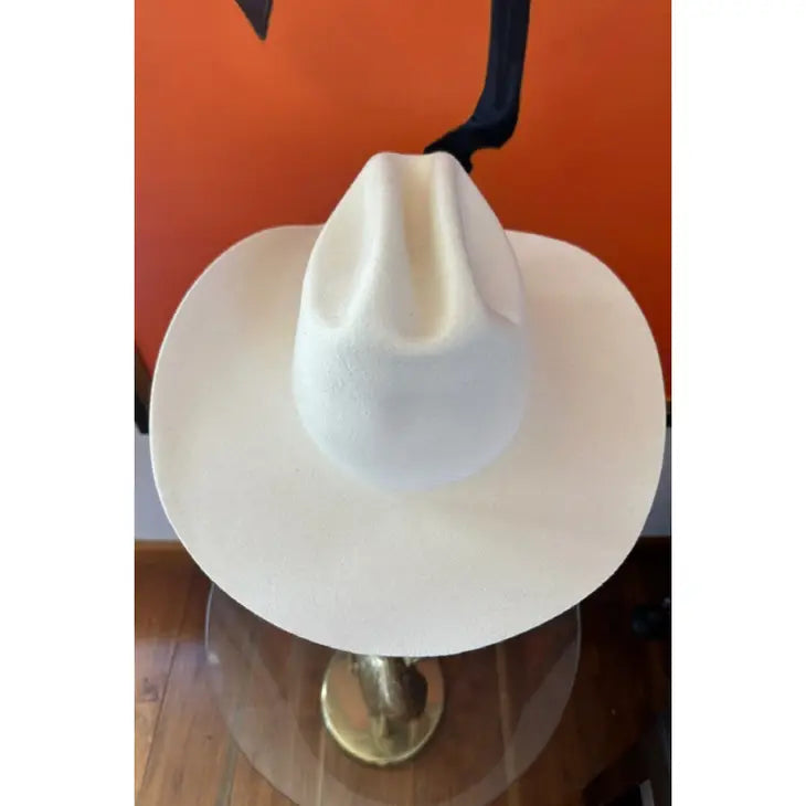 Classic Cattleman Cowboy Hat in Australian Wool